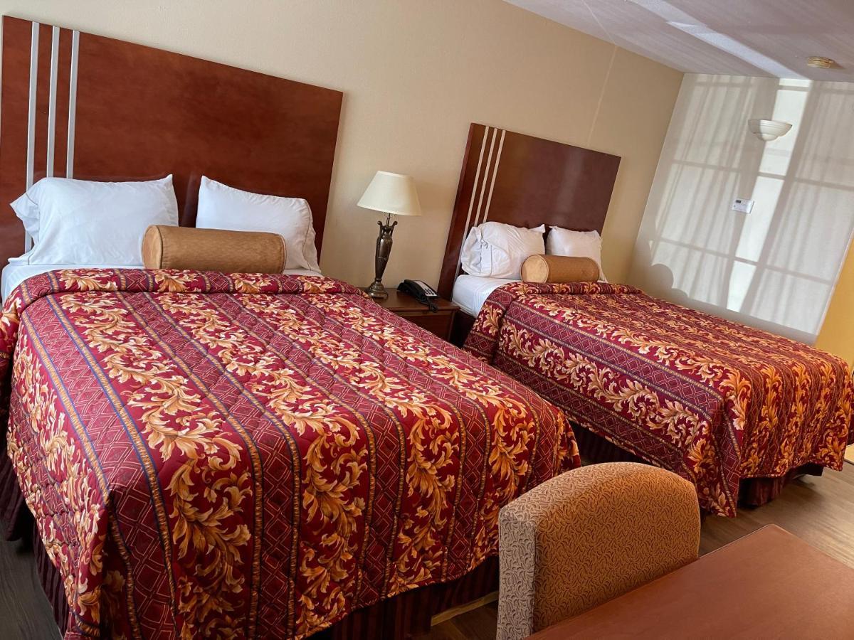 Riviera Inn And Suites Luaran gambar